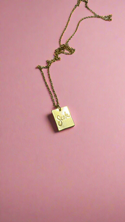 Seek Necklace